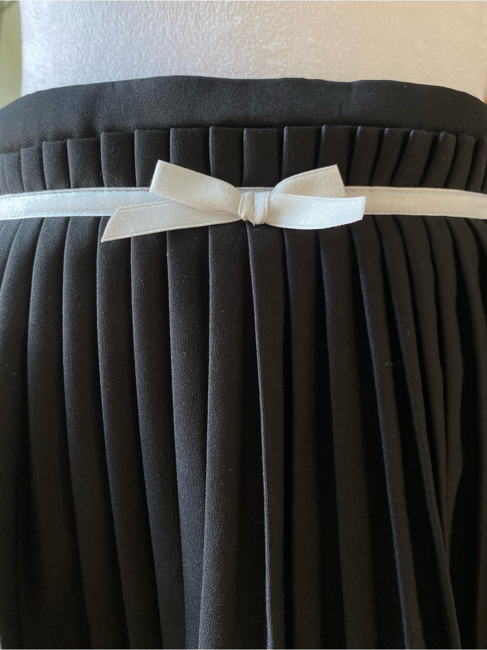 Noey Homm pleated mini skirt skort black with white bow size XS/Small - Picture 6 of 14